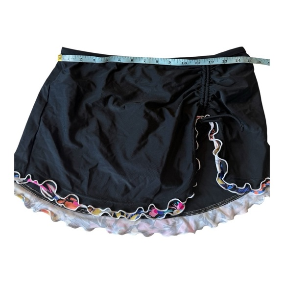 Island Escape Women's Mariposa Skirtini in Black Ruched Front Ruffle Trim NWOT - Picture 10 of 13